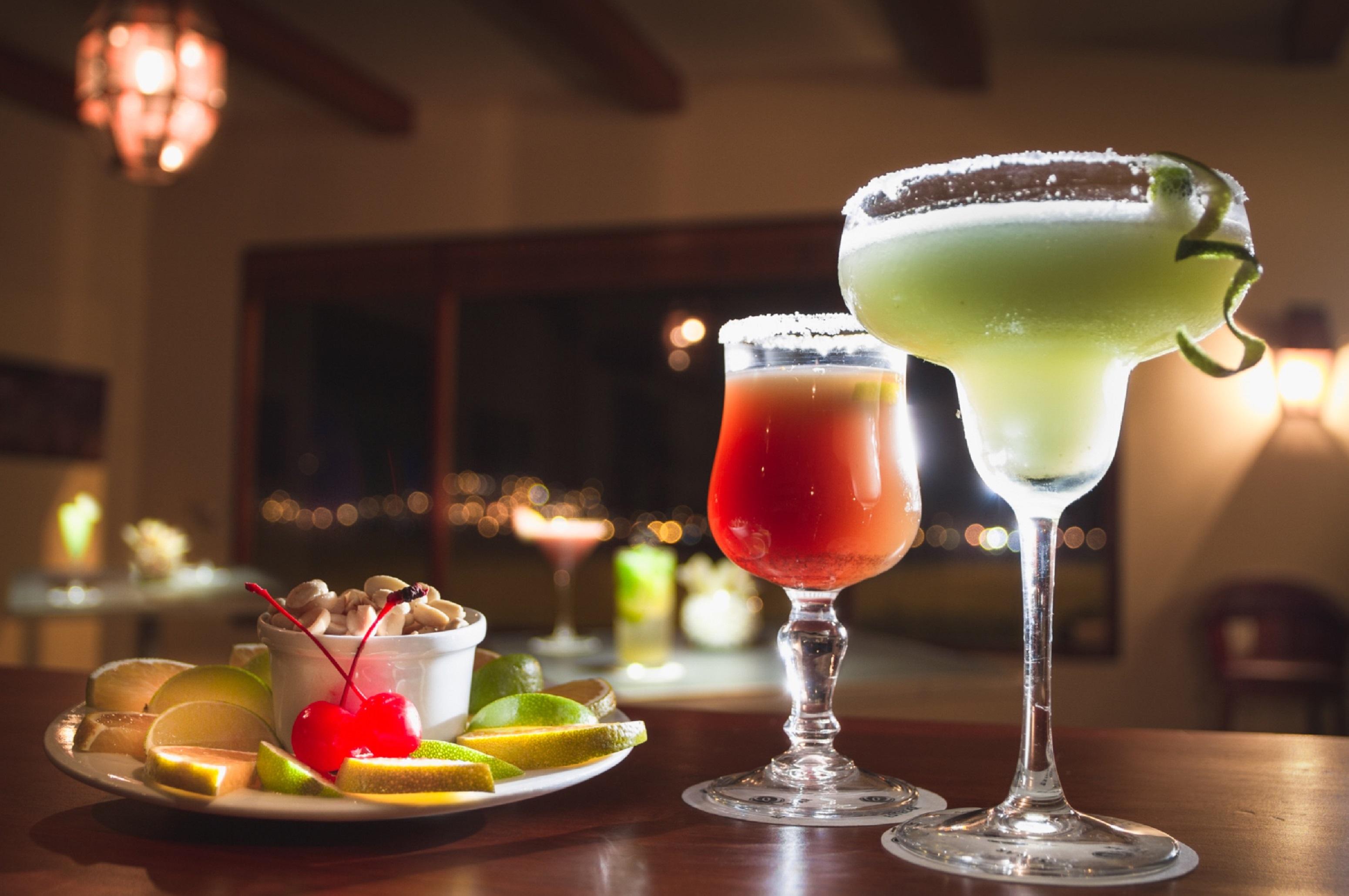 Estelar Paipa Hotel Spa & Y Centro De Convenciones 외부 사진 Margarita and Bellini cocktails